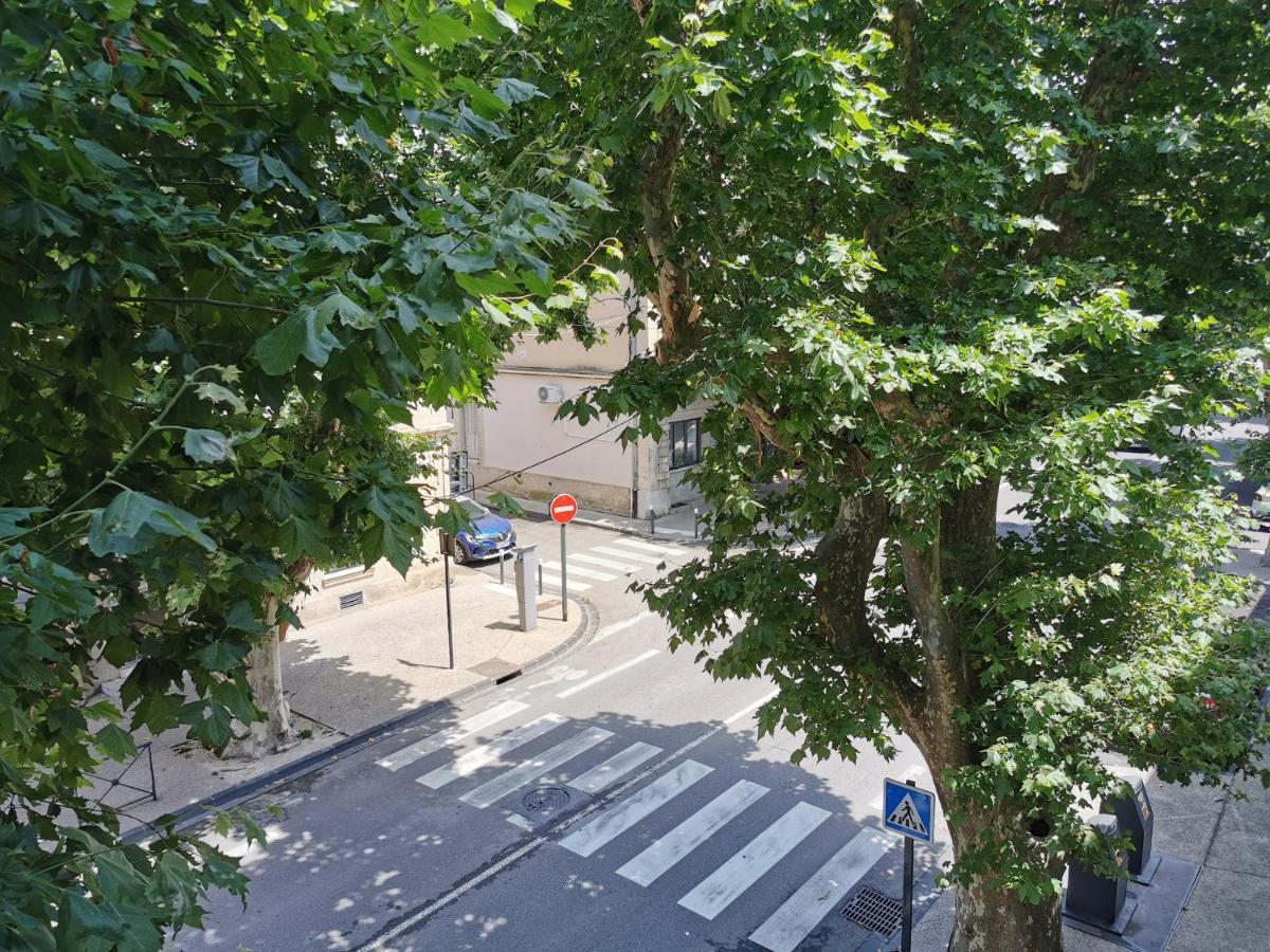 Studio Confort - Clim - Ascenseur Cavaillon Exterior foto